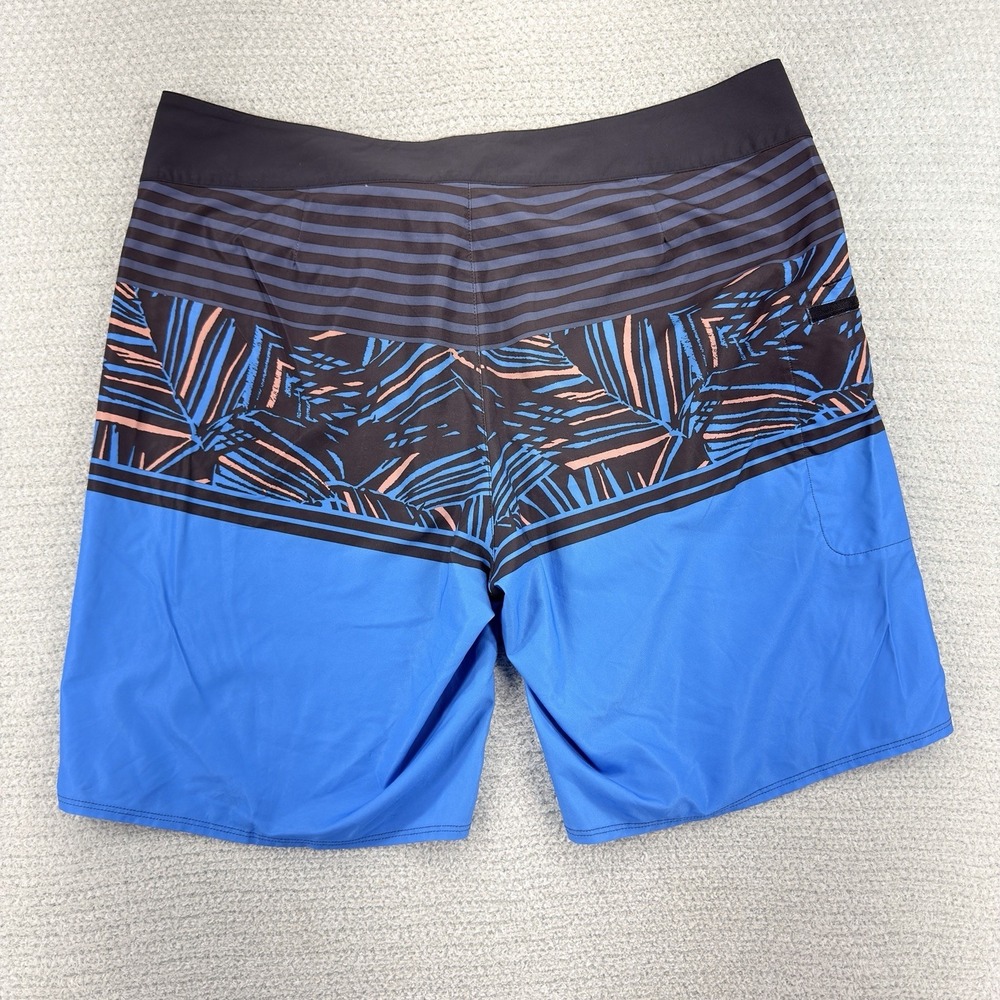 Patagonia Wavefarer Board Shorts Mens 36 Blue Tropical Surf Swim Beach Outdoor - Picture 3 of 9
